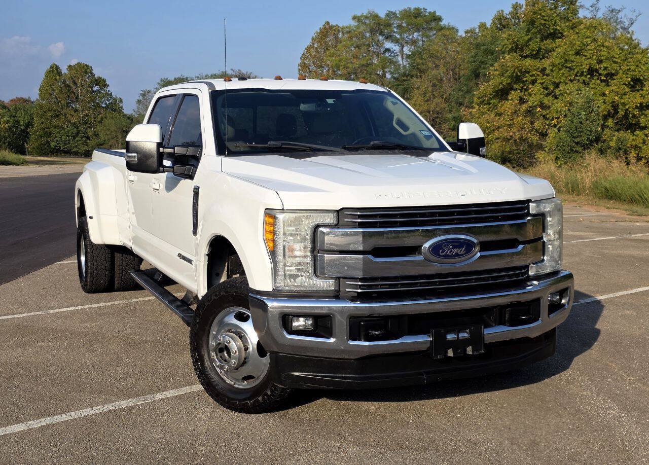 Used 2017 Ford F350 Lariat AWD/4WD image 30