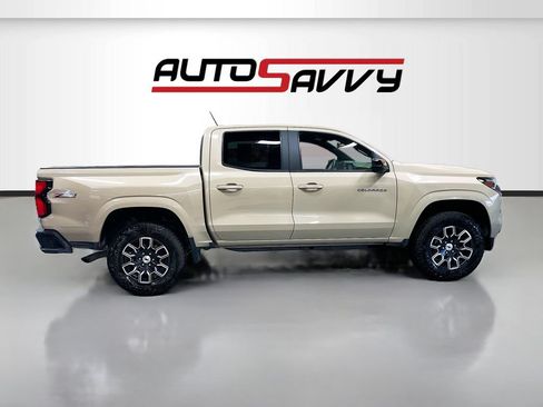 Used 2024 Chevrolet Colorado Z71 w/ Advanced Trailering Package AWD/4WD image 8