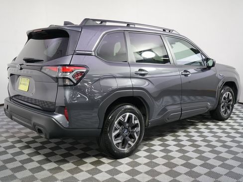 Used 2026 Subaru Forester Premium AWD/4WD image 7
