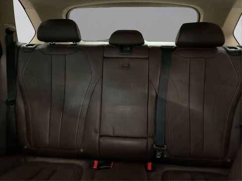 Used 2016 BMW X5 xDrive40e image 19