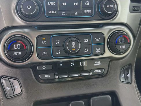 Used 2016 Chevrolet Tahoe LT w/ Luxury Package AWD/4WD image 14