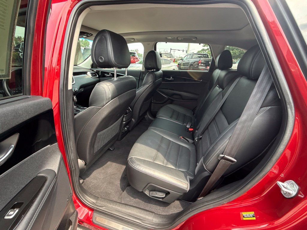 Used 2016 Kia Sorento SX AWD/4WD image 12
