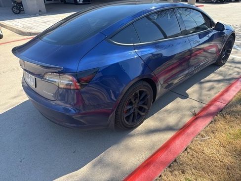 Used 2020 Tesla Model 3 Performance image 5