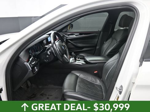 Used 2018 BMW M550i xDrive image 51