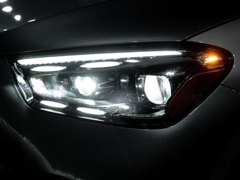 Certified 2026 Mercedes-Benz GLE 450 4MATIC image 8
