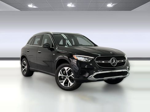 Certified 2025 Mercedes-Benz GLC 350e 4MATIC image 6