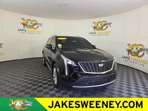 Certified 2021 Cadillac XT4 Premium Luxury w/ Cold Weather Package FWD image 1