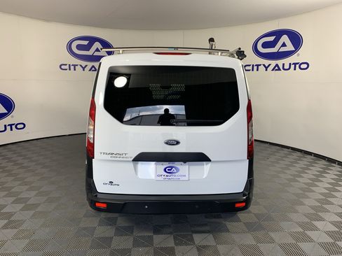 Used 2019 Ford Transit Connect XL FWD image 4