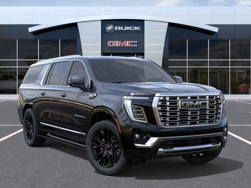 New 2026 GMC Yukon XL Denali w/ Denali Reserve Package RWD image 7