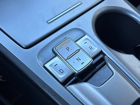 Used 2019 Hyundai Kona SEL image 24