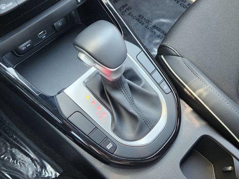 Used 2024 Kia Forte GT-Line w/ GT-Line Premium Package FWD image 11