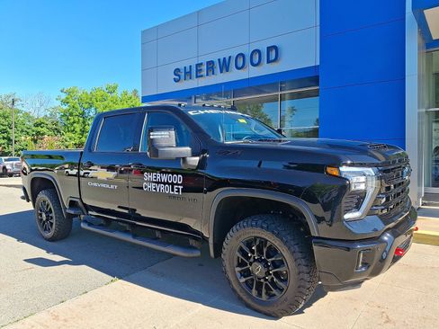 New 2026 Chevrolet Silverado 2500 LTZ w/ LTZ Plus Package AWD/4WD image 1