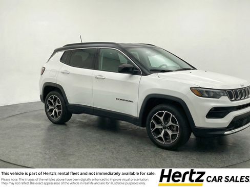 Used 2025 Jeep Compass Limited image 1
