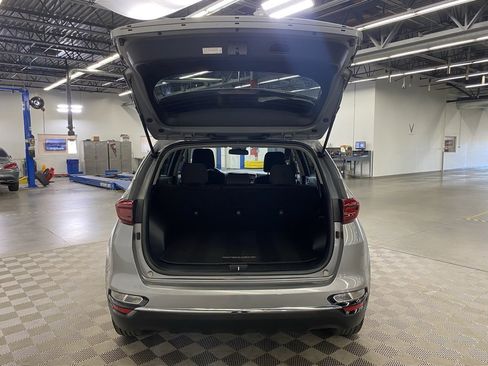 Used 2021 Kia Sportage LX image 8