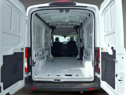 New 2026 Ford Transit 250 148 Medium Roof Extended AWD image 11