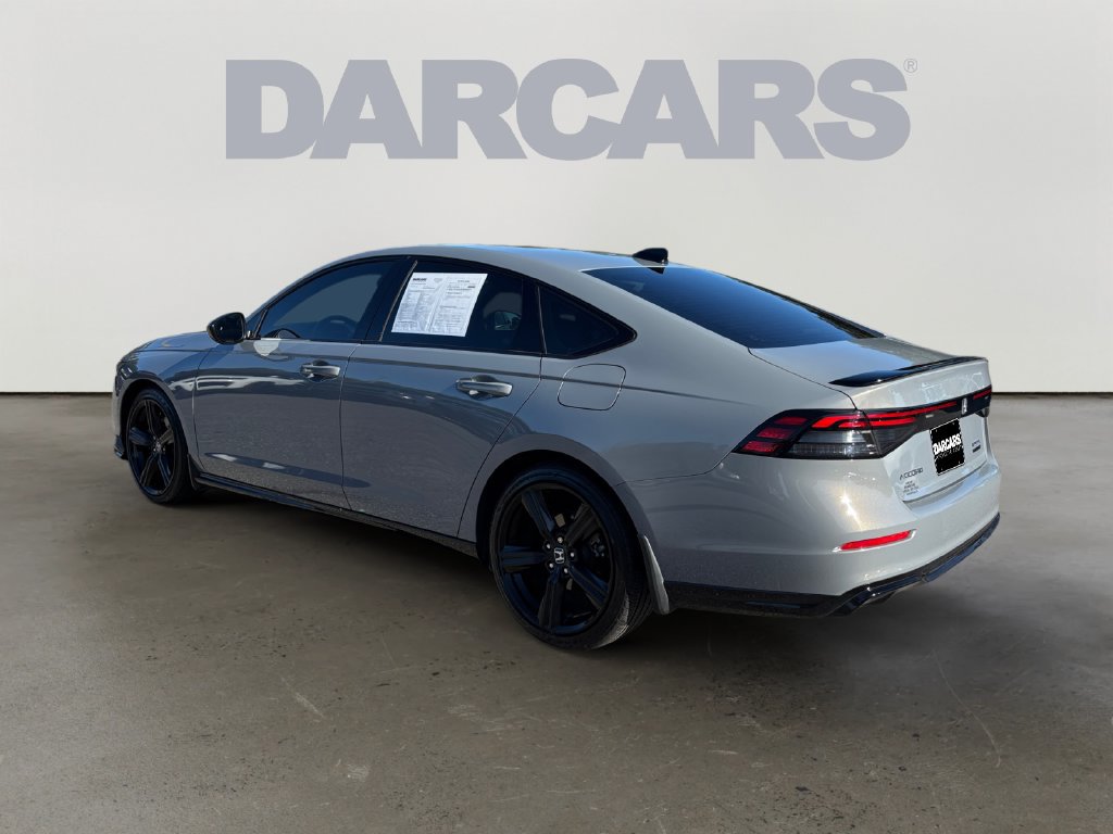 Used 2025 Honda Accord Sport image 5