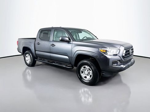 Used 2023 Toyota Tacoma SR image 3