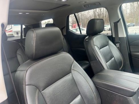 Used 2020 Chevrolet Traverse Premier image 28