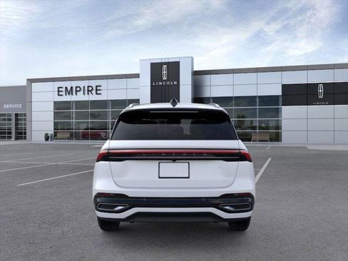 New 2026 Lincoln Nautilus Reserve image 5