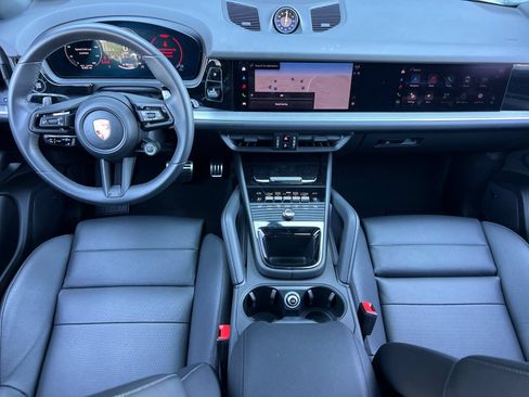 Certified 2026 Porsche Cayenne S AWD/4WD image 7