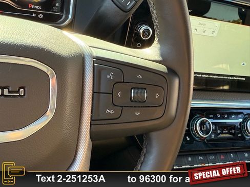 Used 2024 GMC Sierra 3500 Denali image 19