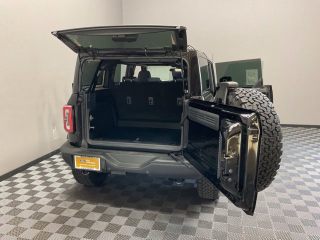 Used 2025 Ford Bronco Badlands AWD/4WD image 13