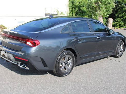 Used 2022 Kia K5 LXS FWD image 8