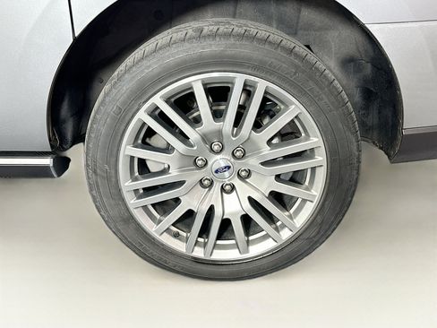 Used 2024 Ford Expedition Max Limited image 11