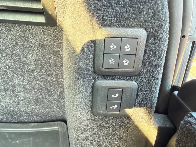 Used 2020 Land Rover Range Rover HSE AWD/4WD image 35