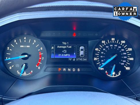 Used 2019 Ford Edge SE image 23