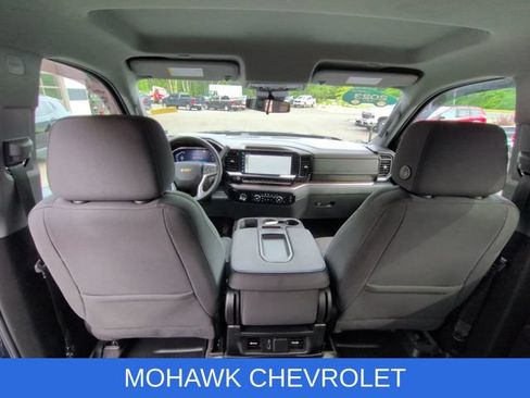 Used 2023 Chevrolet Silverado 1500 LT AWD/4WD image 20