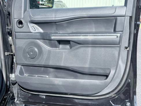 Used 2024 Ford Expedition Max XLT AWD/4WD image 29