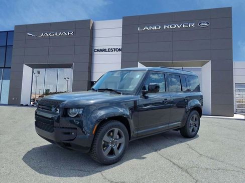 New 2026 Land Rover Defender 110 X-Dynamic SE AWD/4WD image 1