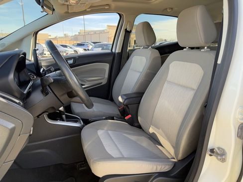 Used 2020 Ford EcoSport SE w/ SE Convenience Package image 26