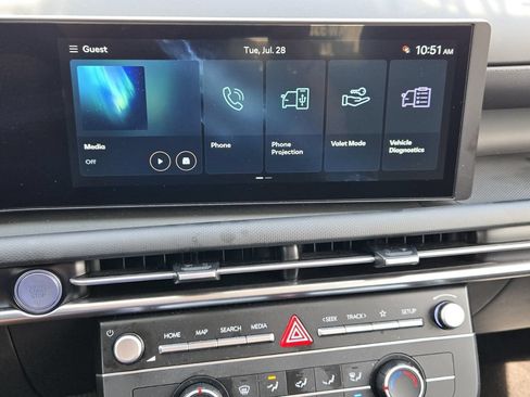 Certified 2026 Hyundai Tucson SE FWD image 18
