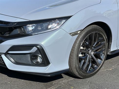 Used 2021 Honda Civic Sport image 8