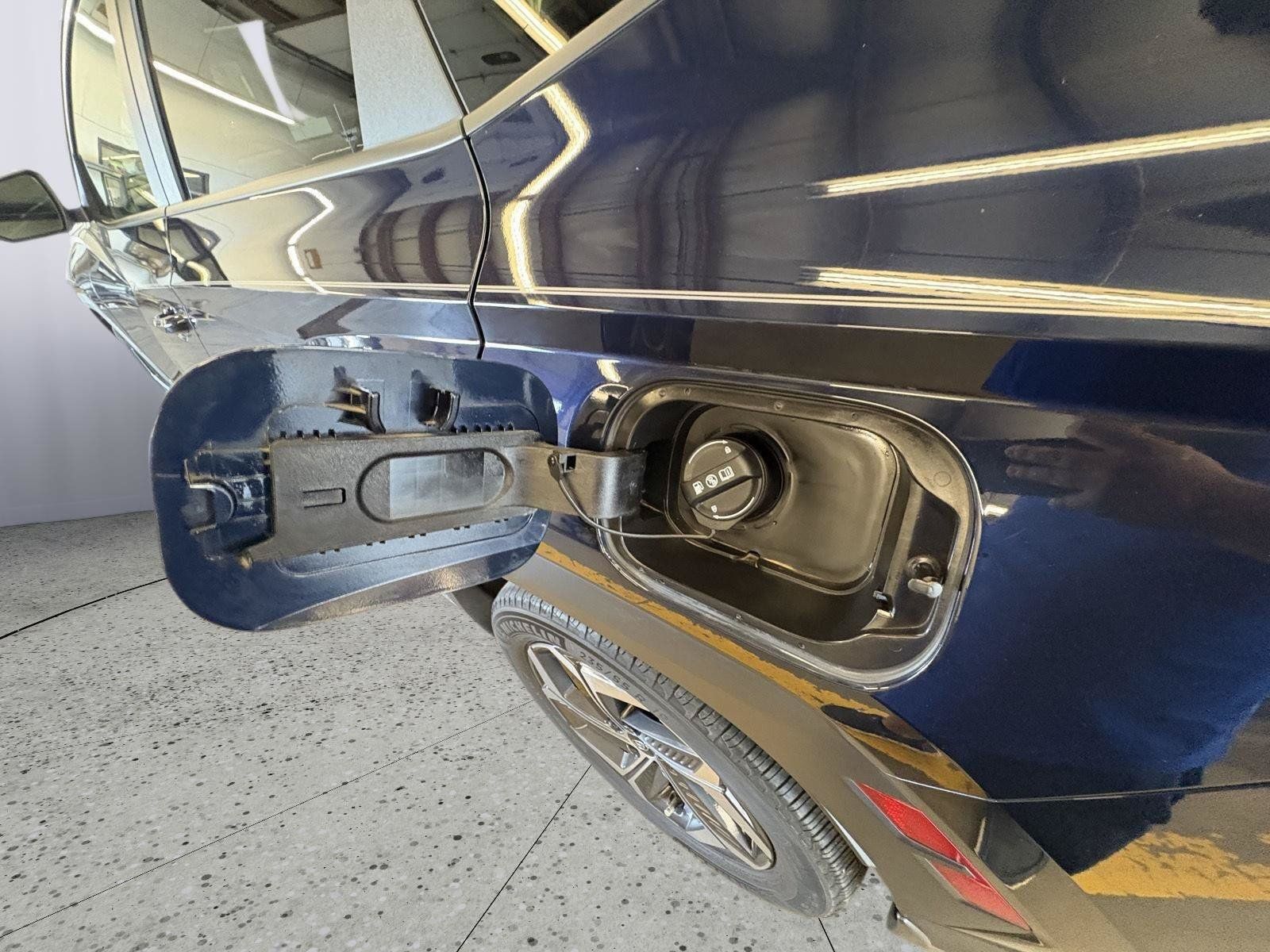 Used 2023 Hyundai Tucson SEL AWD/4WD image 3