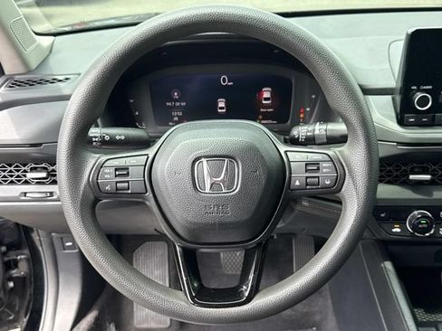 Used 2023 Honda Accord EX image 19