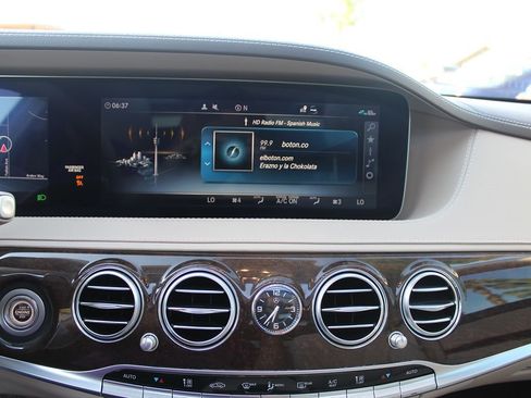 Used 2019 Mercedes-Benz S 450 Sedan image 33