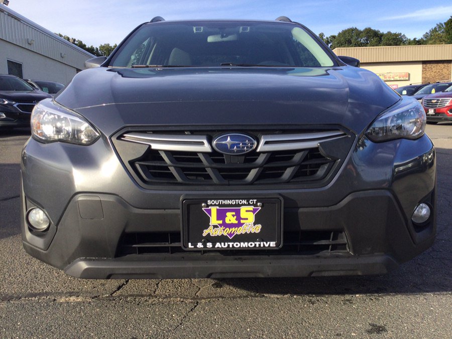 Used 2021 Subaru Crosstrek 2.0i Premium AWD/4WD image 4