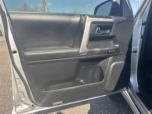 Used 2024 Toyota 4Runner Limited image 16