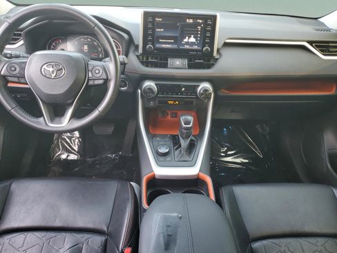 Used 2020 Toyota RAV4 Adventure image 11