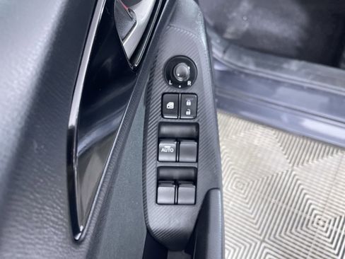 Used 2015 MAZDA MAZDA3 i Touring w/ Technology Package image 14