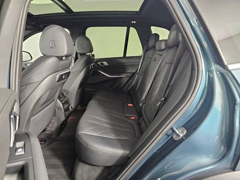 Used 2026 BMW X5 xDrive40i AWD/4WD image 32