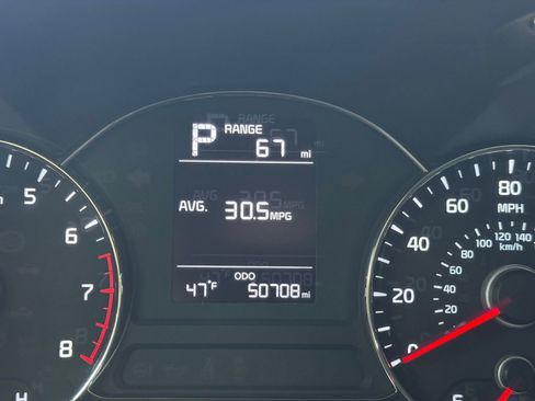 Used 2017 Kia Forte LX image 10