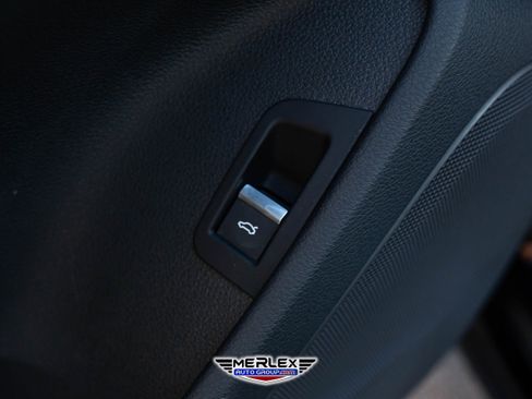 Used 2021 Audi Q7 3.0T Premium image 44