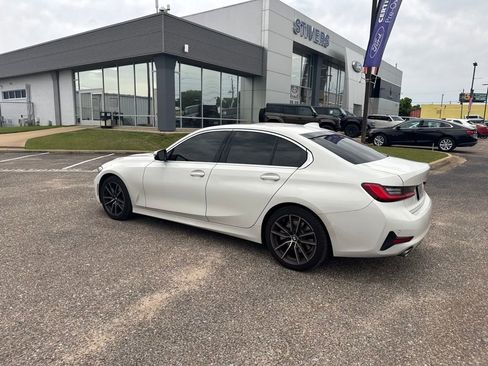 Used 2019 BMW 330i Sedan RWD image 10