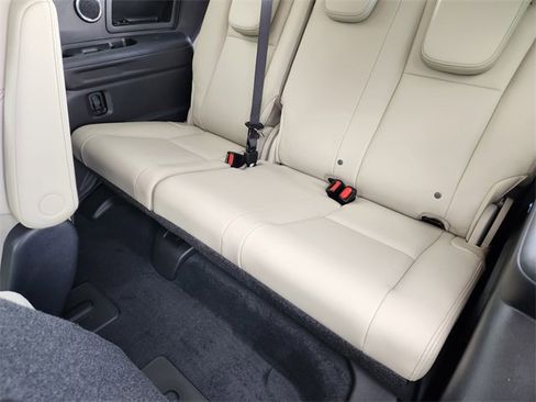 Used 2020 Subaru Ascent Limited w/ Technology Package image 33