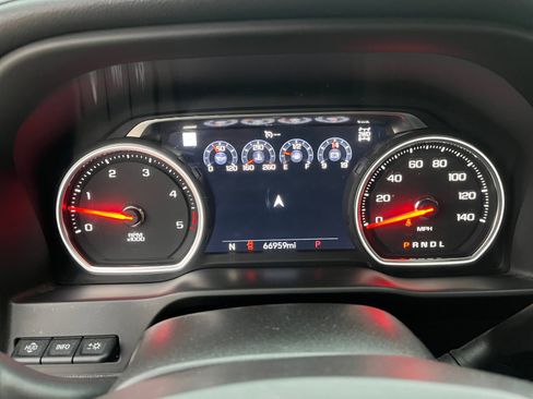 Used 2021 Chevrolet Silverado 2500 LTZ image 10