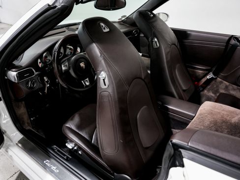 Used 2009 Porsche 911 Turbo AWD/4WD image 20